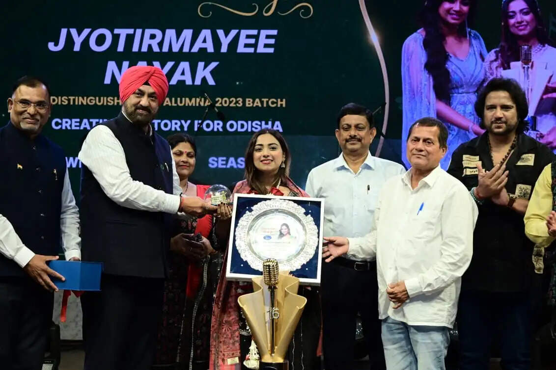 KIIT University felicitated Indian Idol Winner 2026 Jyotirmayee Nayak with five lakh cash prize